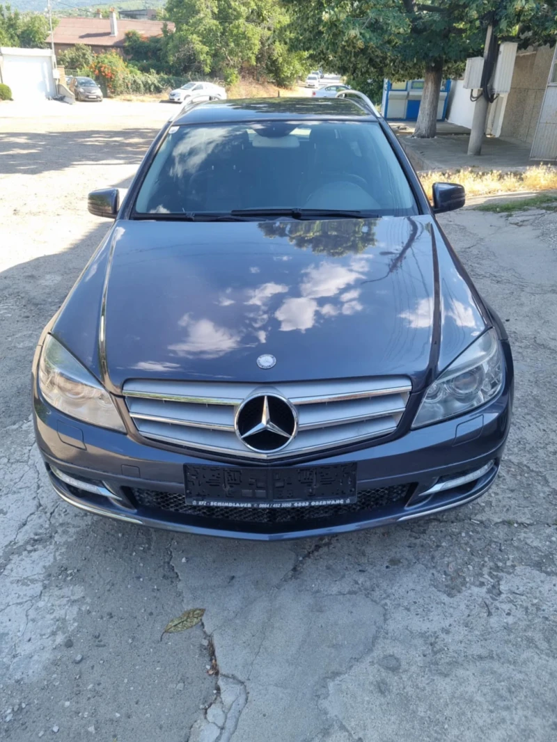 Mercedes-Benz C 220, снимка 6 - Автомобили и джипове - 48218540