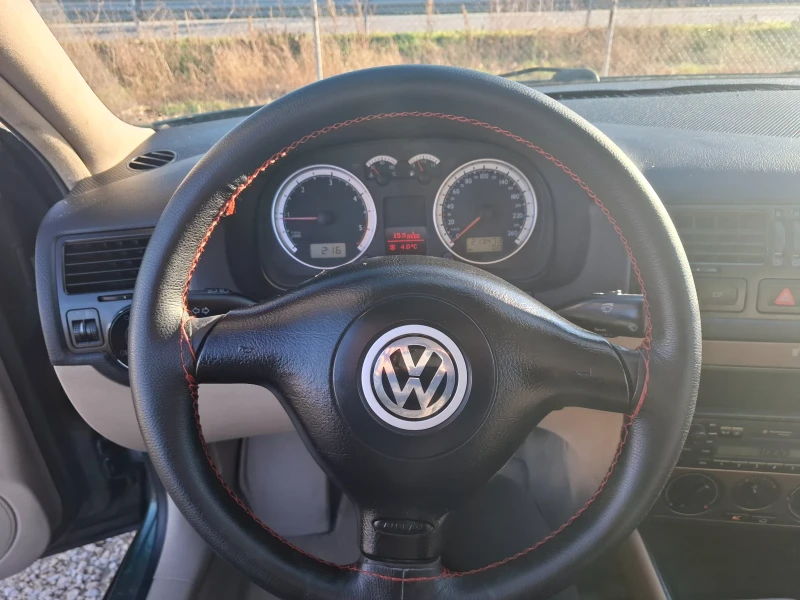 VW Bora 1.9TDI, снимка 10 - Автомобили и джипове - 48407636