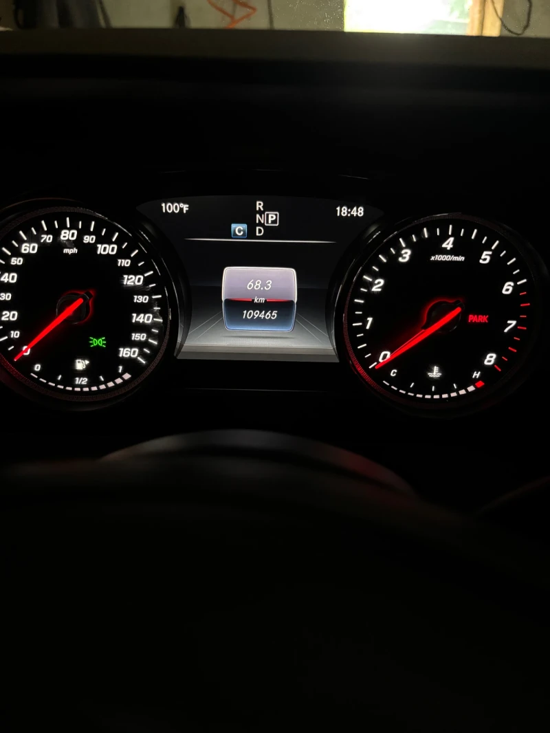 Mercedes-Benz E 400 4 MATIC, снимка 15 - Автомобили и джипове - 52796684