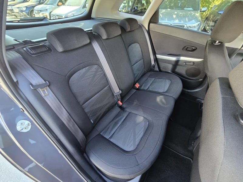 Kia Ceed 1.4crdi 90к.с Топ състояние , снимка 14 - Автомобили и джипове - 51792911