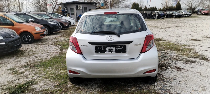 Toyota Yaris 1.4 D4D 6 speed, снимка 4 - Автомобили и джипове - 52836772
