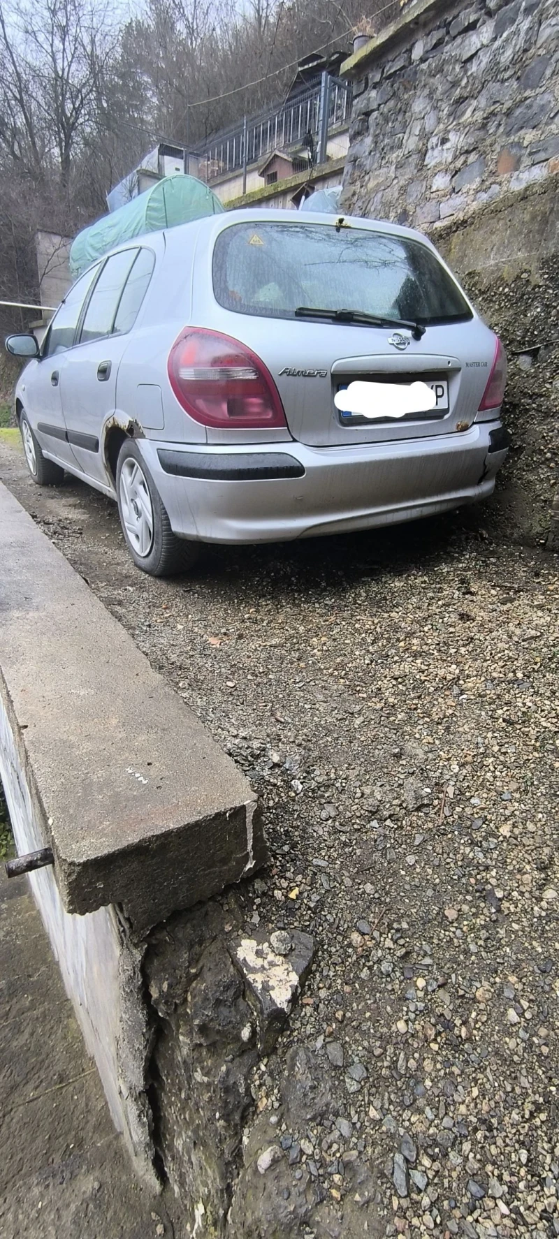 Nissan Almera, снимка 2 - Автомобили и джипове - 52890826