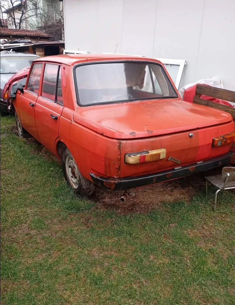 Wartburg 353 Двутактов, снимка 2 - Автомобили и джипове - 53536450