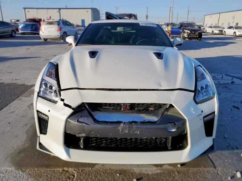 Nissan Gt-r PREMIUM, снимка 2 - Автомобили и джипове - 53140259