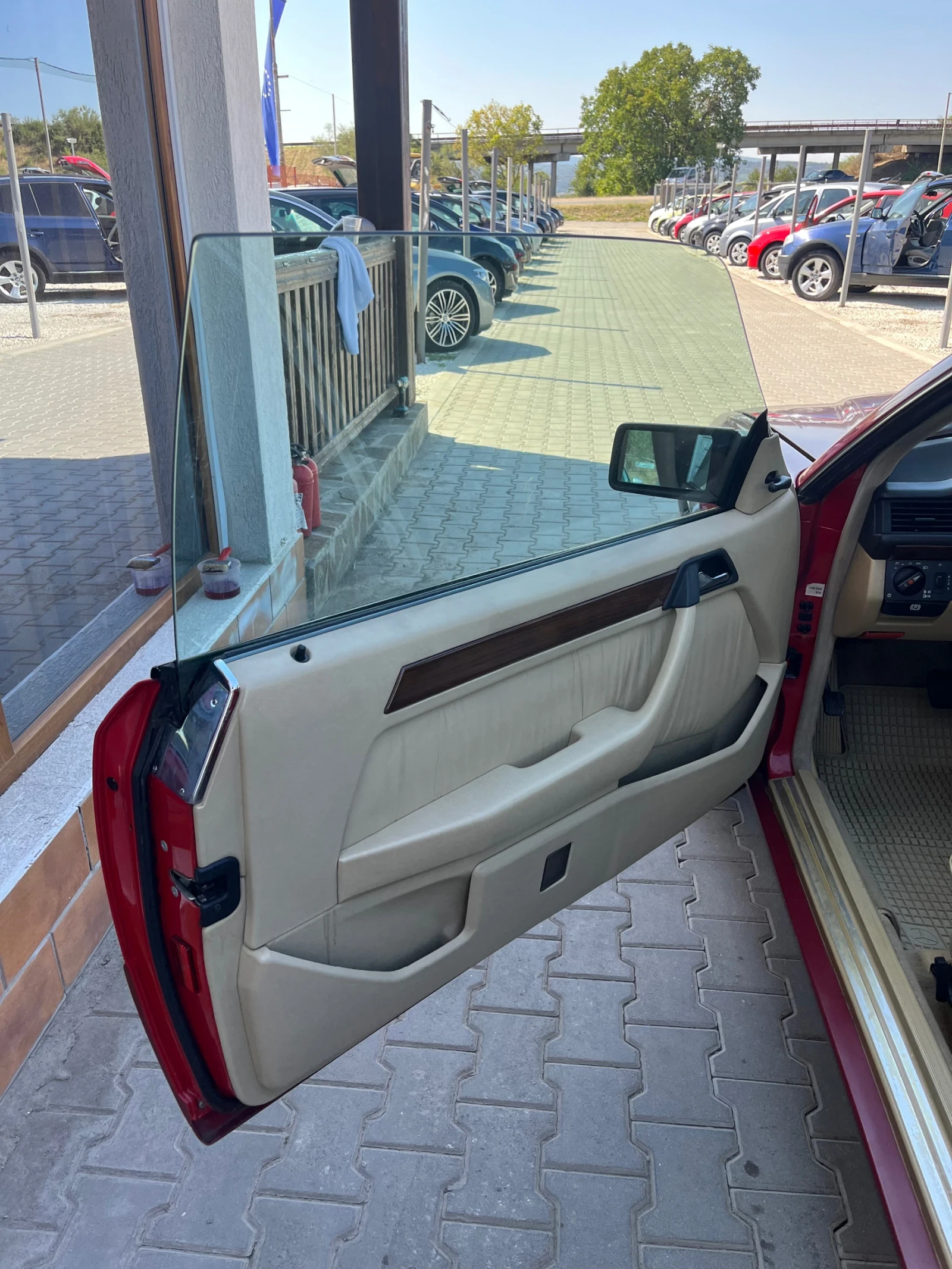 Mercedes-Benz 124 3.0* 300CE* Автоматик* Климатик* Топ* Като нов*  | Mobile.bg — изображение 13