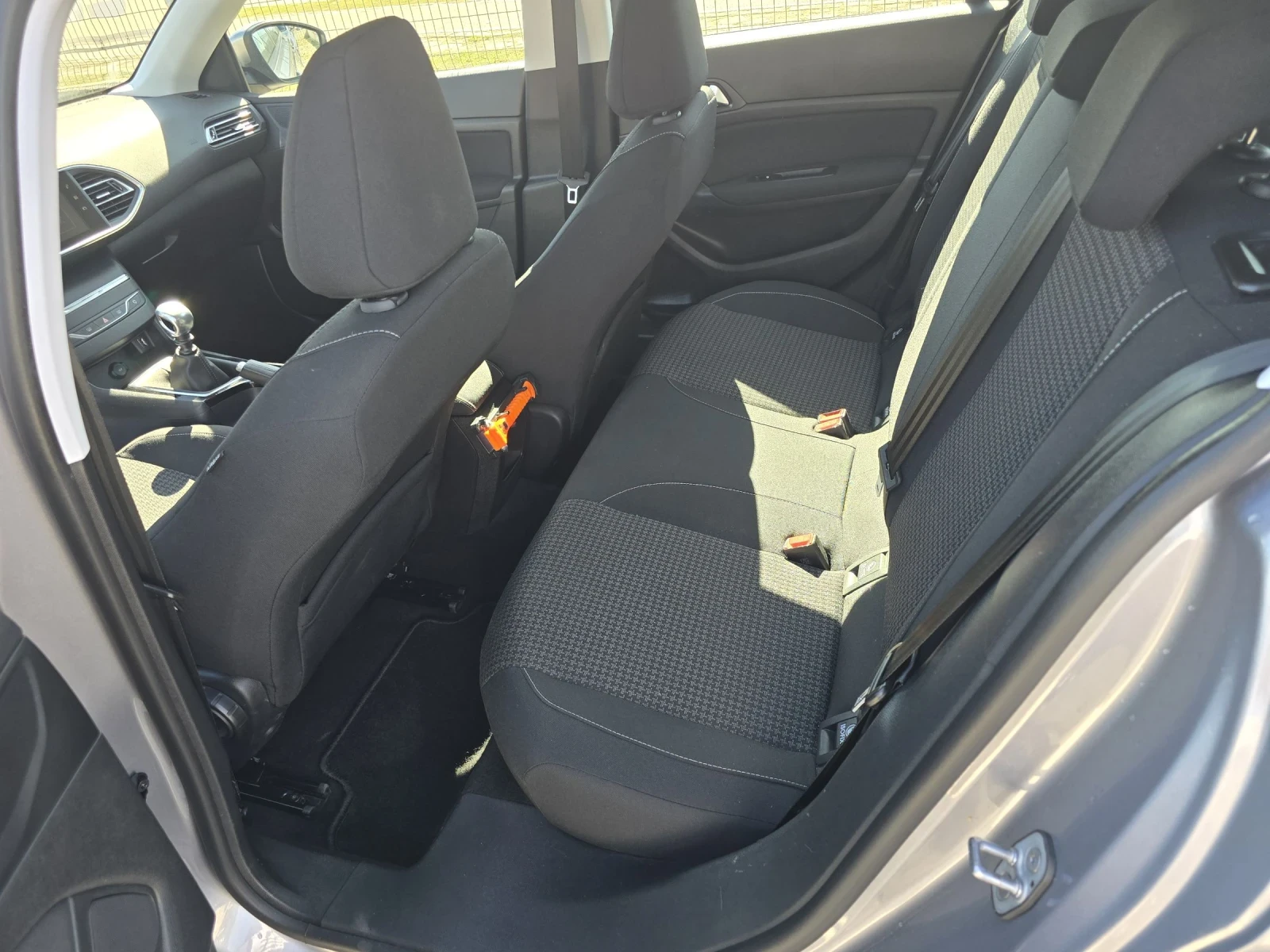 Peugeot 308 1.5 HDI | Mobile.bg — изображение 13