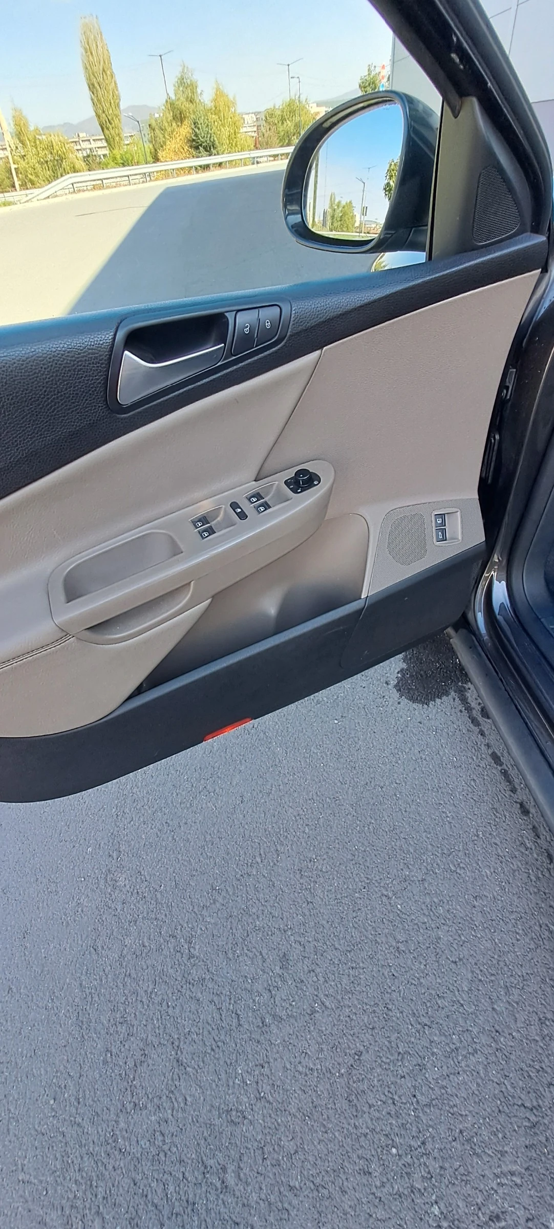 VW Passat 2.0 TDI 16V HIGHLINЕ , снимка 16 - Автомобили и джипове - 53831725