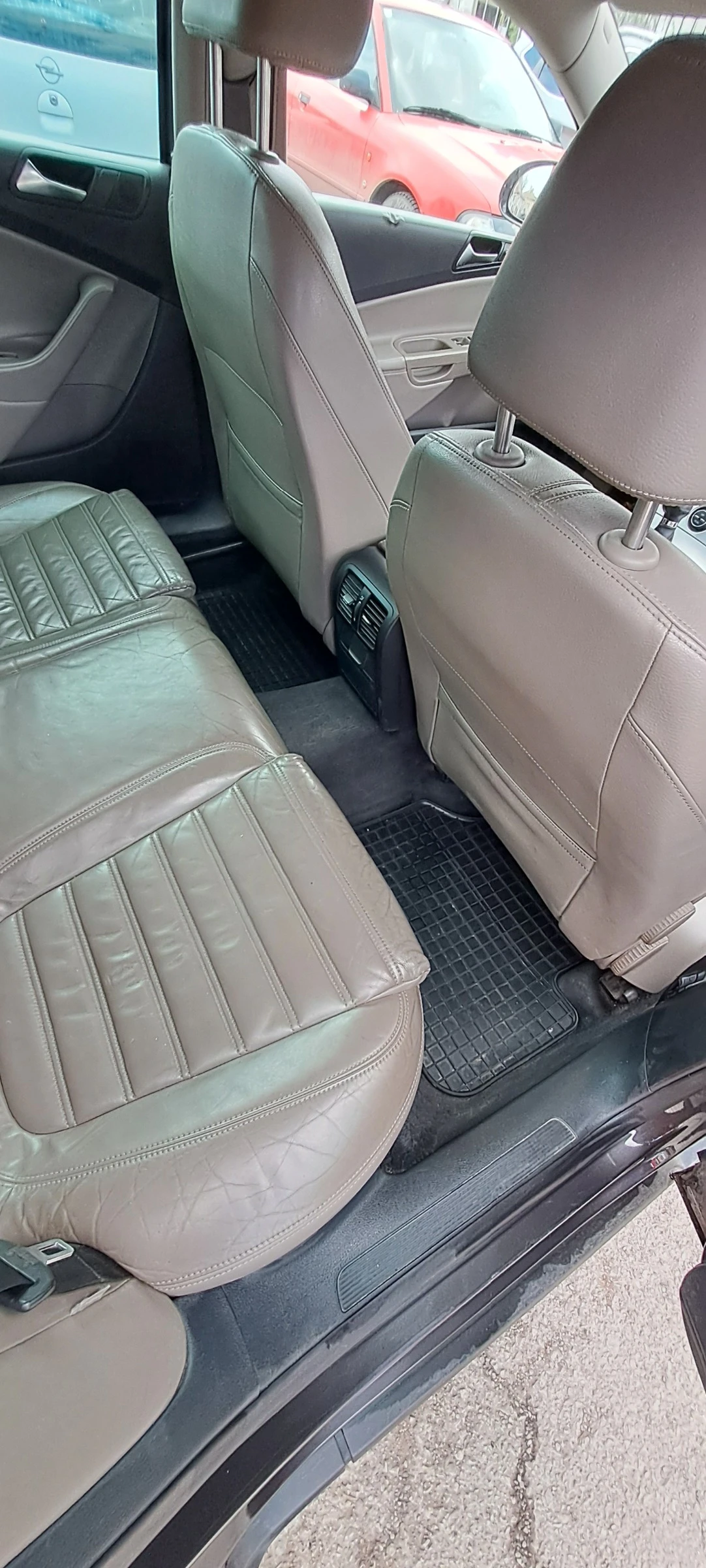 VW Passat 2.0 TDI 16V HIGHLINЕ , снимка 15 - Автомобили и джипове - 53831725