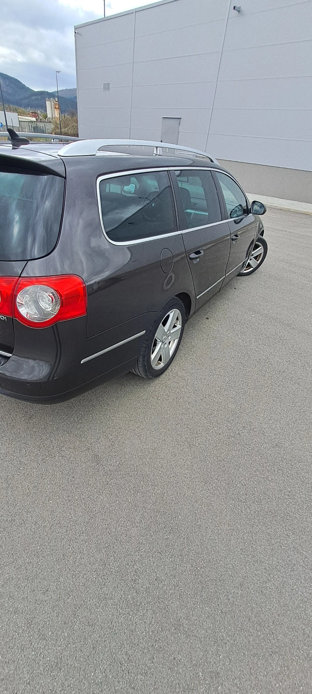 VW Passat 2.0 TDI 16V HIGHLINЕ , снимка 5 - Автомобили и джипове - 53831725