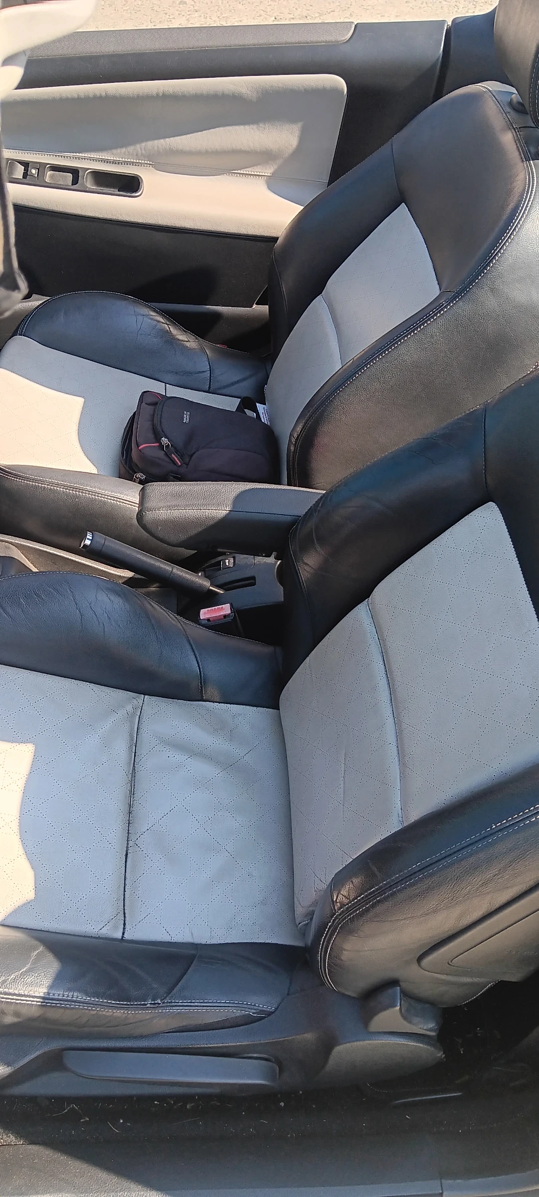 Peugeot 207 CC - изображение 9