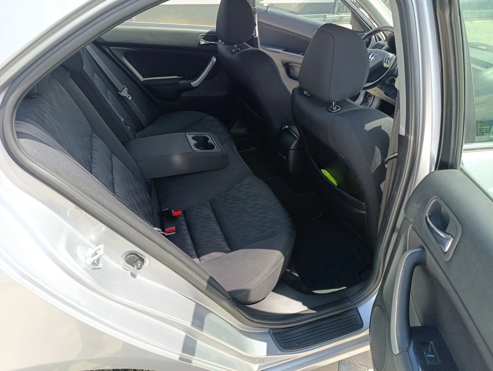 Honda Accord 2.4i-VTEC DOCH* Автоматик* НАВИ*  - изображение 10