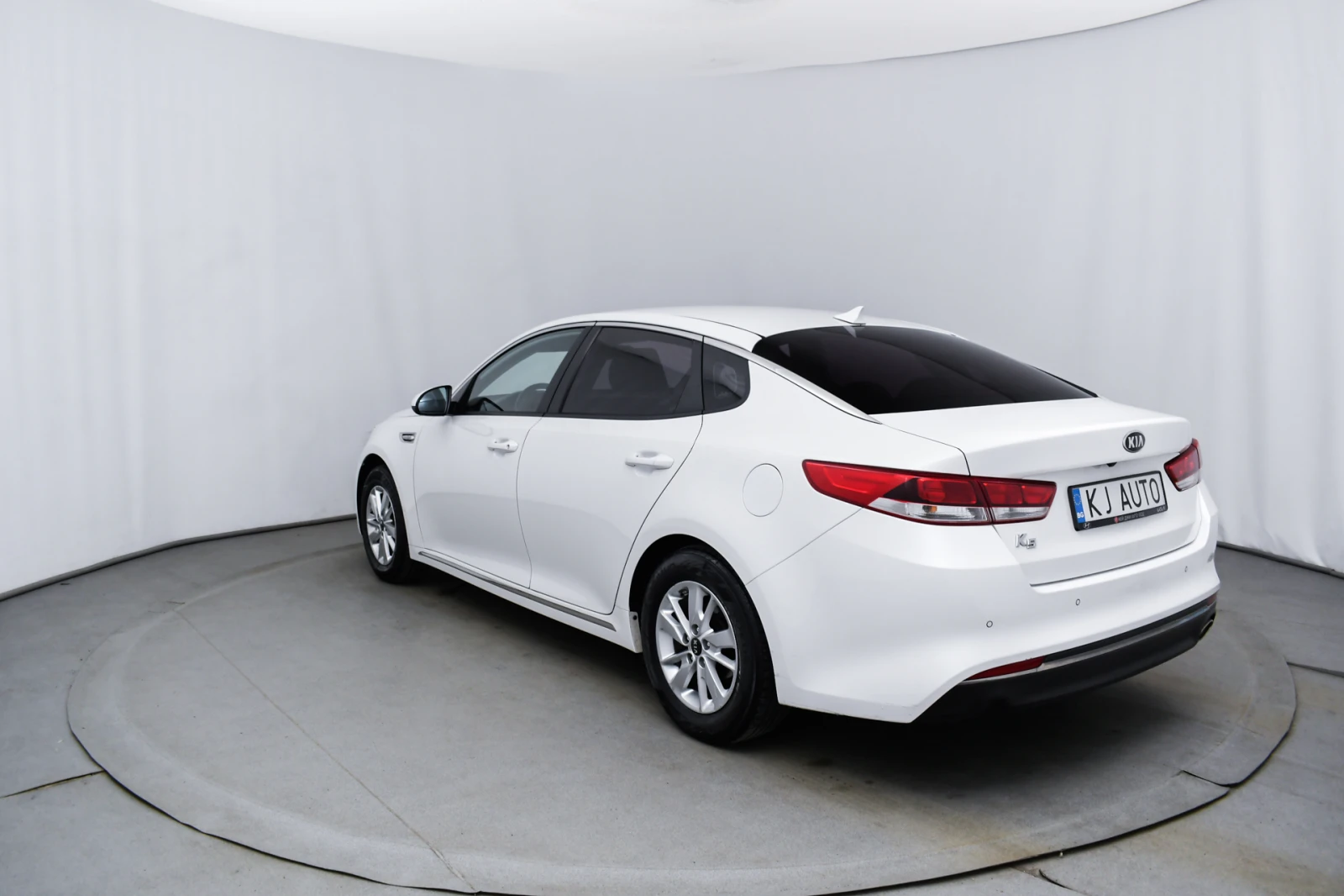 Kia K5 2.0 LPI - изображение 7