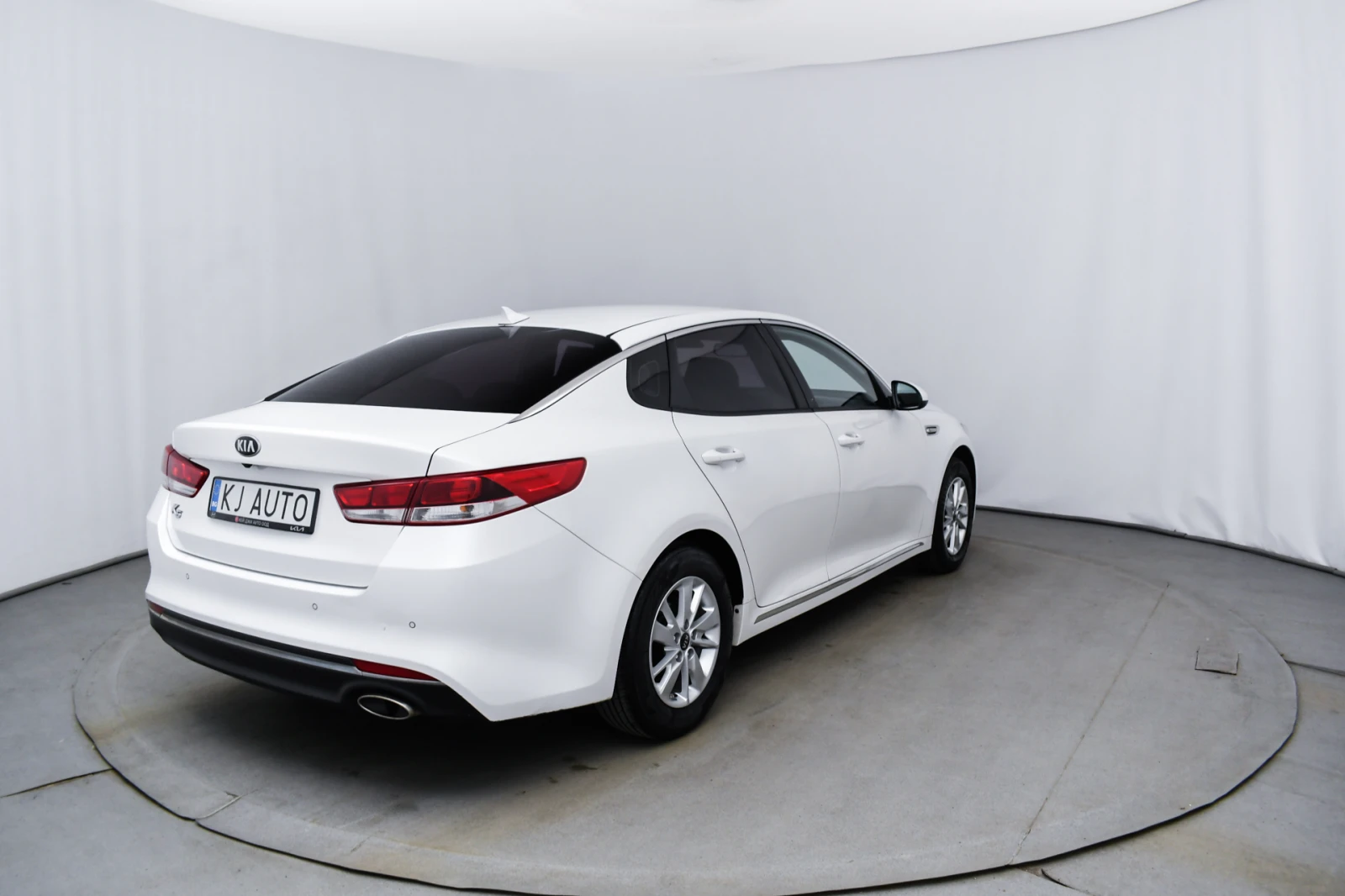 Kia K5 2.0 LPI - изображение 6
