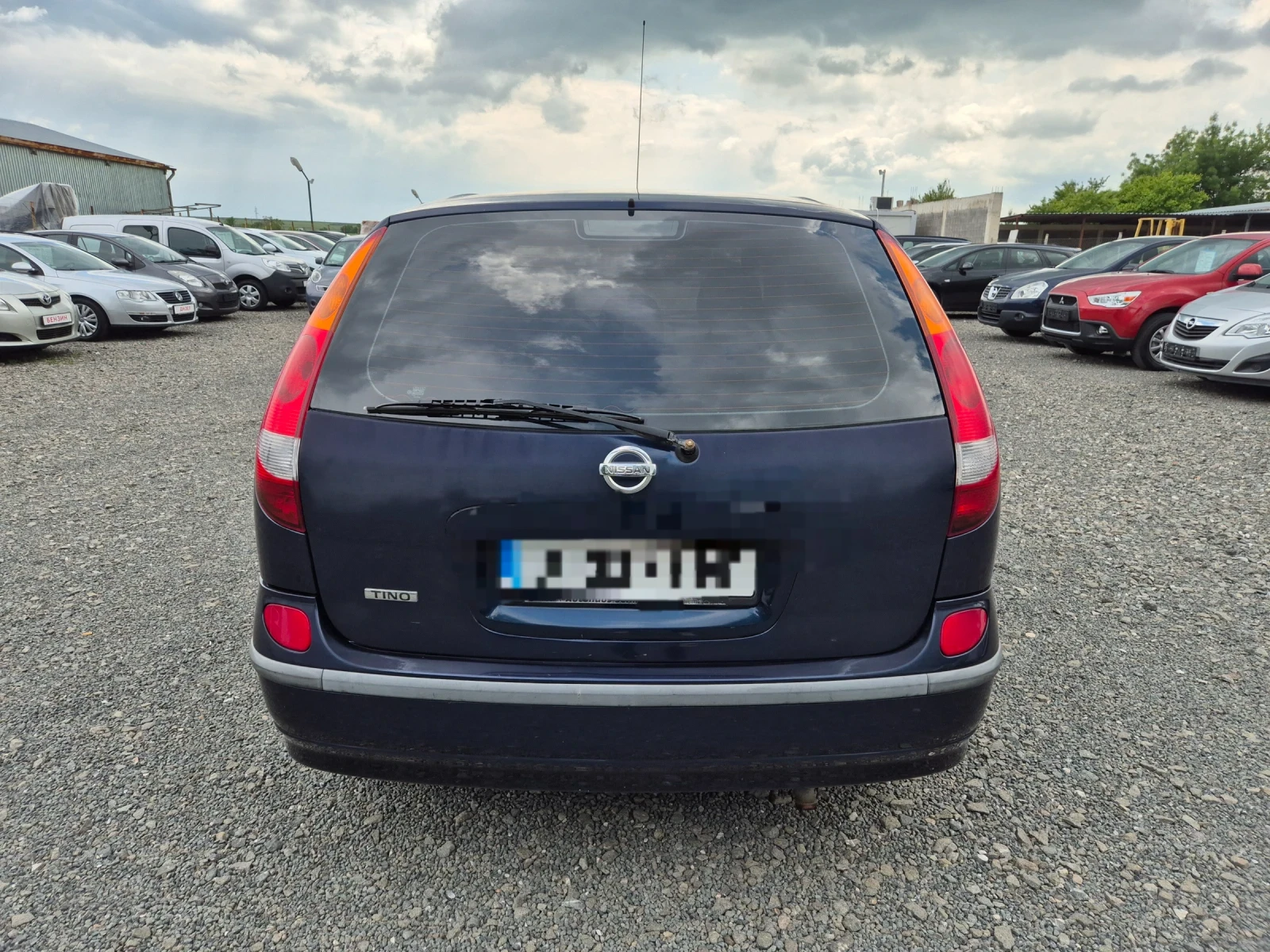 Nissan Almera tino  - изображение 5
