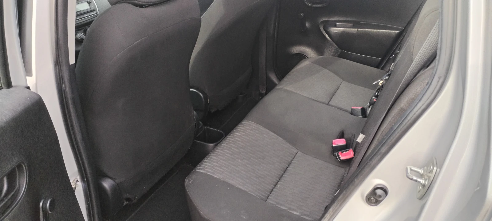 Toyota Yaris 1.4 D4D 6 speed - изображение 7