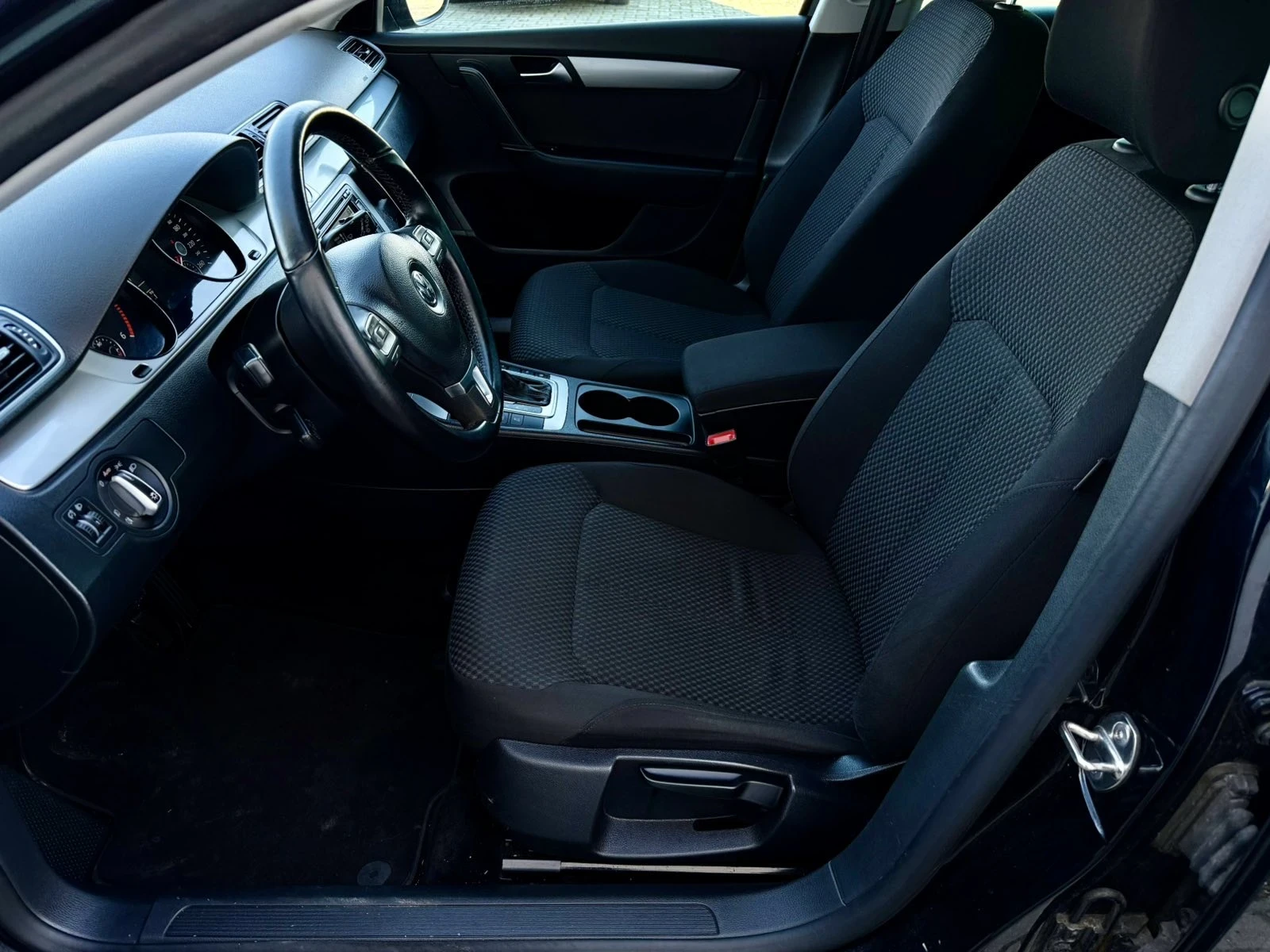 VW Passat  - изображение 7