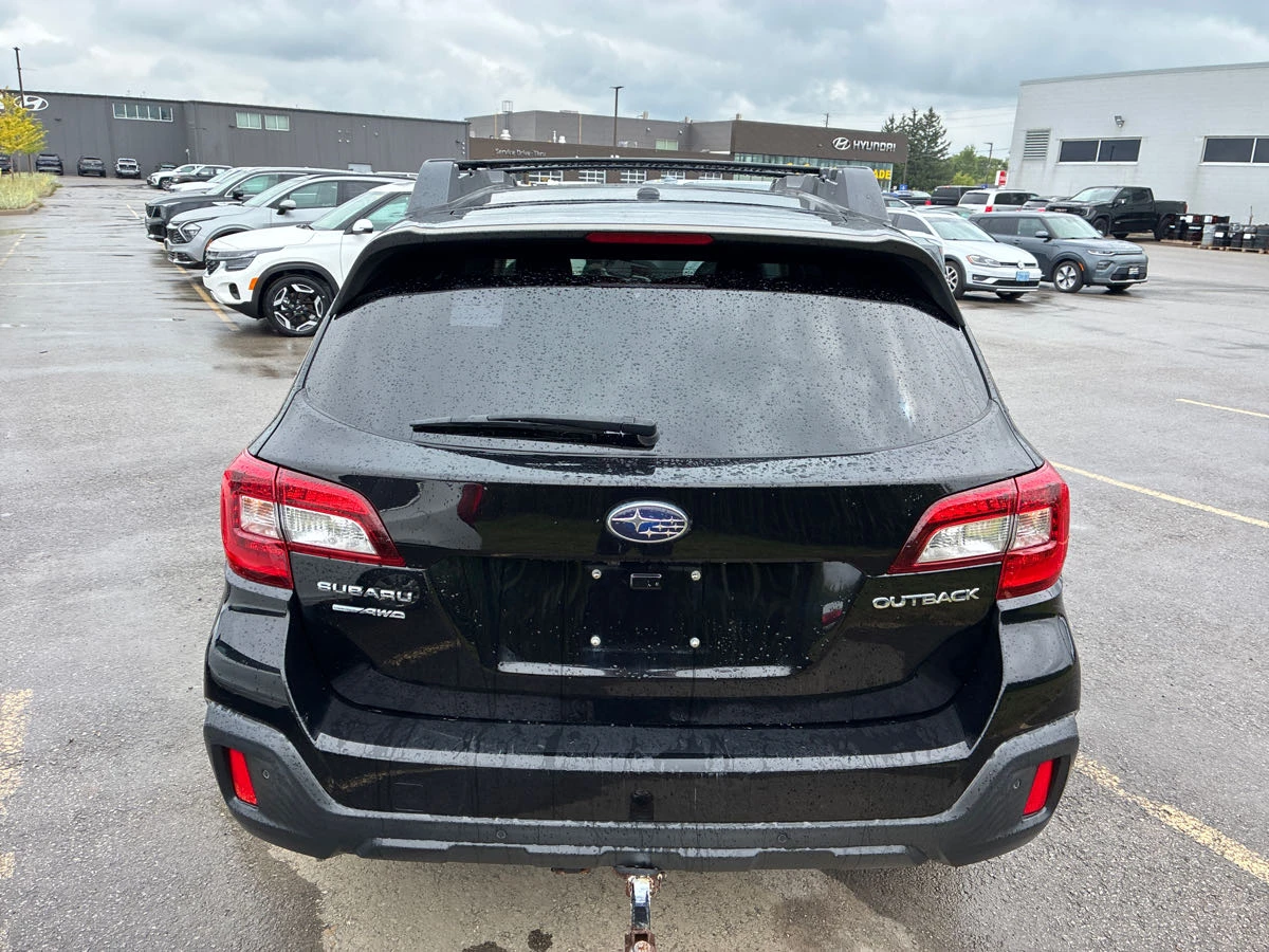 Subaru Outback Limited* distronic* Back cam* Подгрев* Шибидах*  - изображение 4