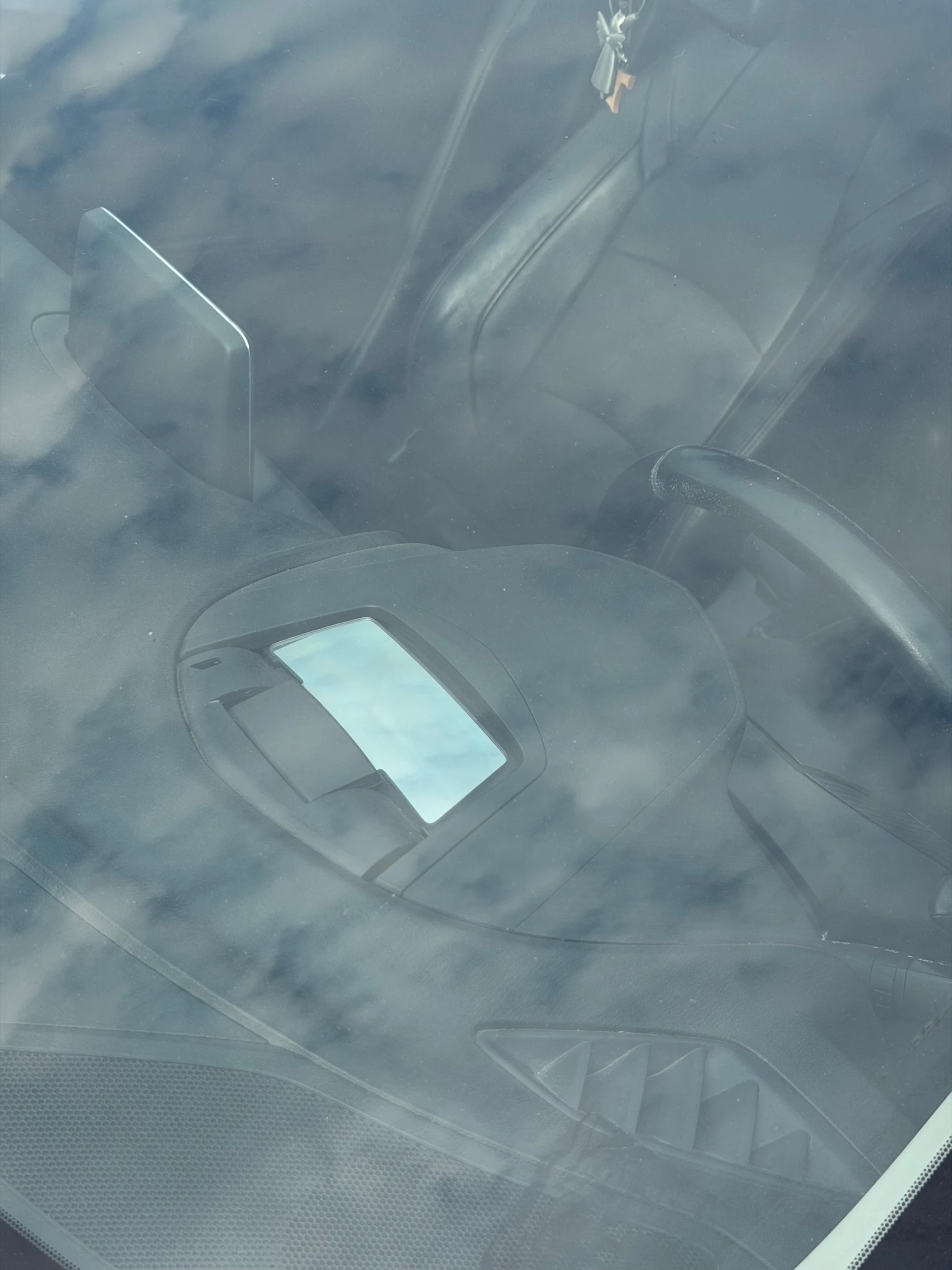 Mazda 3 2.2d, снимка 9 - Автомобили и джипове - 54044317