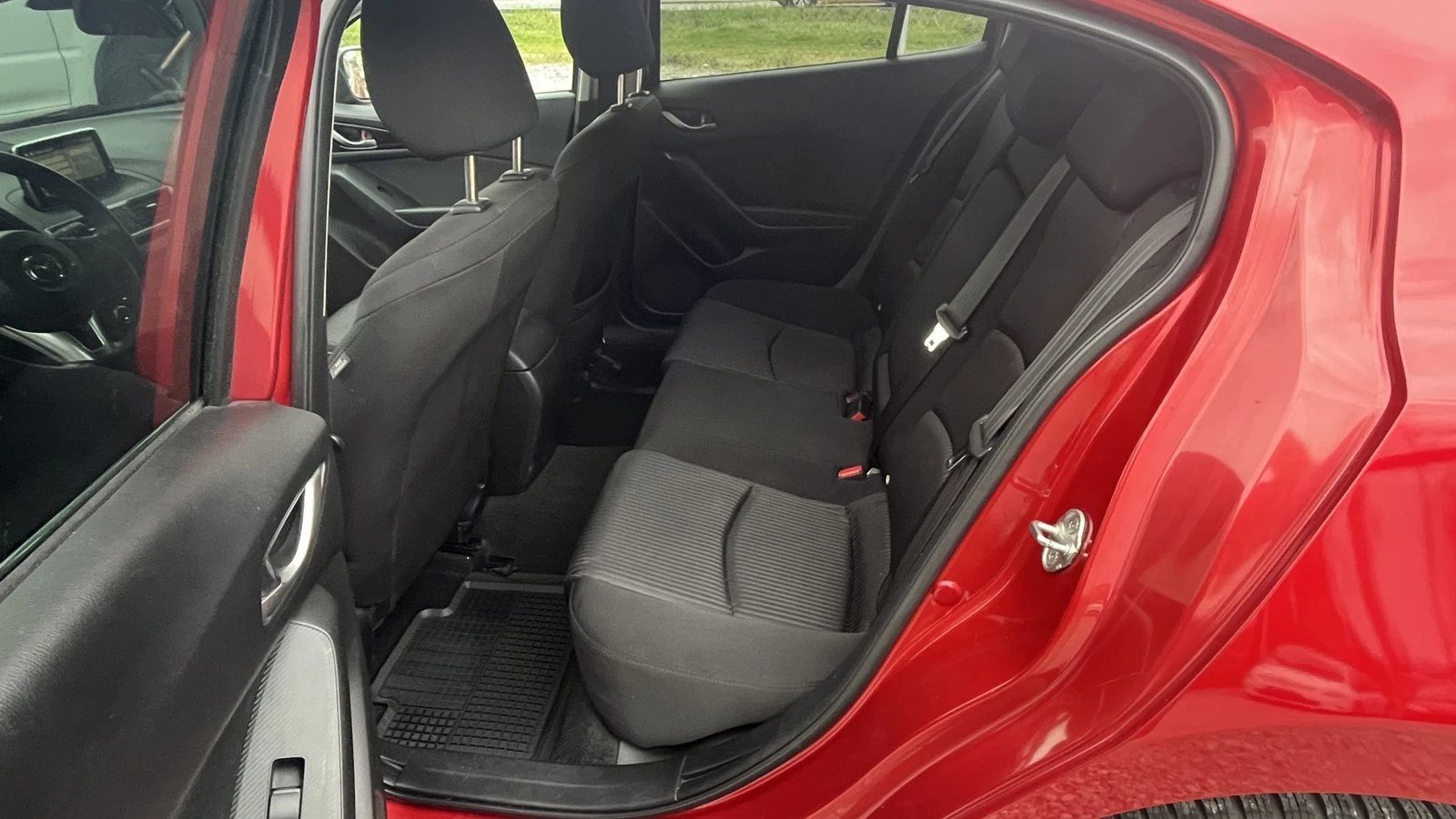 Mazda 3 2.0 I SKYACTIVE | Mobile.bg � ����������� 11