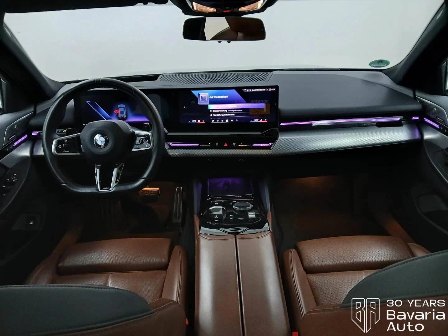 BMW 520 d xDrive Touring M Sport Paket Steptronic, снимка 6 - Автомобили и джипове - 54345287