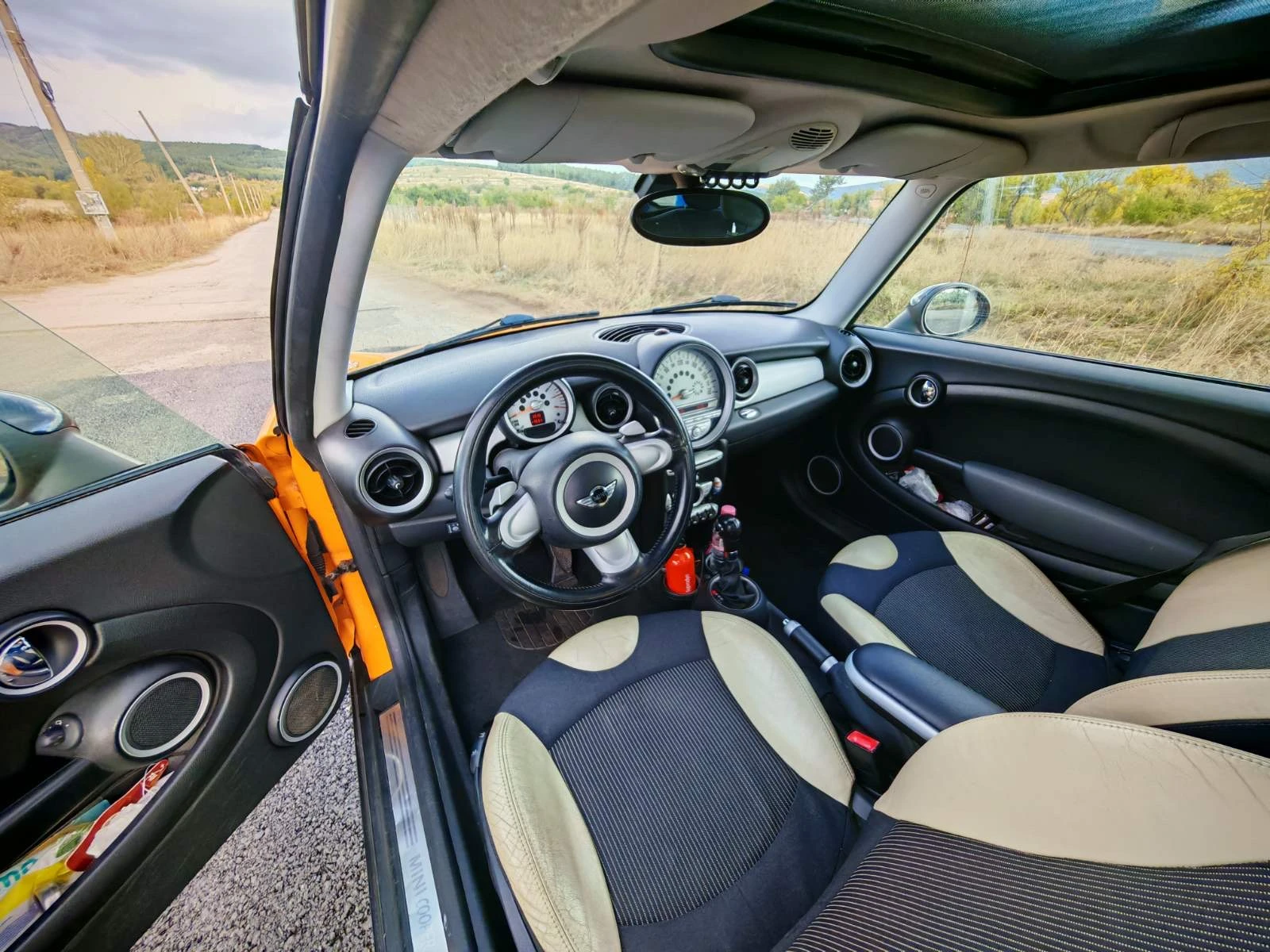Mini Cooper Cooper , снимка 4 - Автомобили и джипове - 54413863