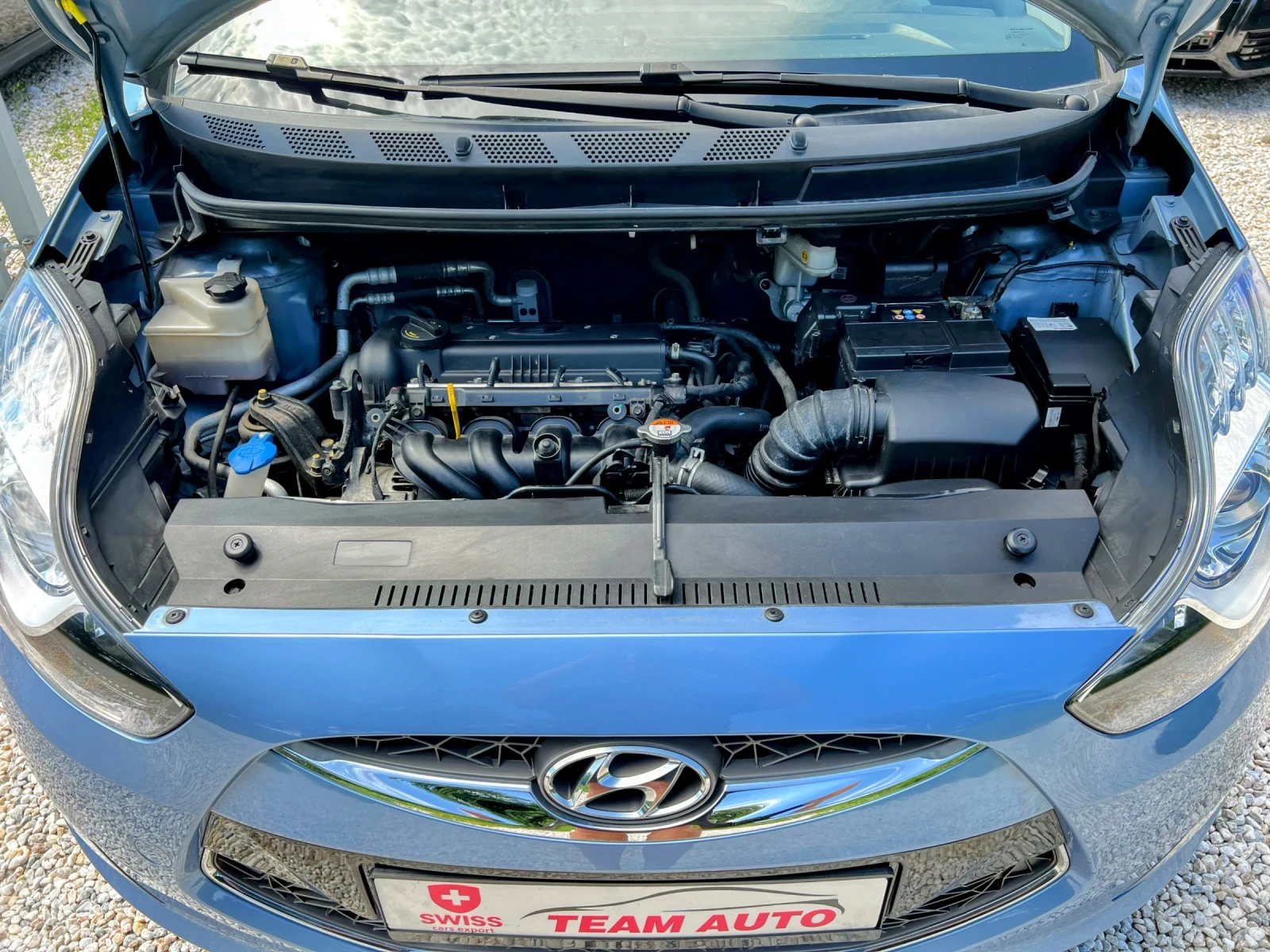 Hyundai Ix20 1.6i-6-SPEED.EURO-5(12.2015), снимка 15 - Автомобили и джипове - 54807561