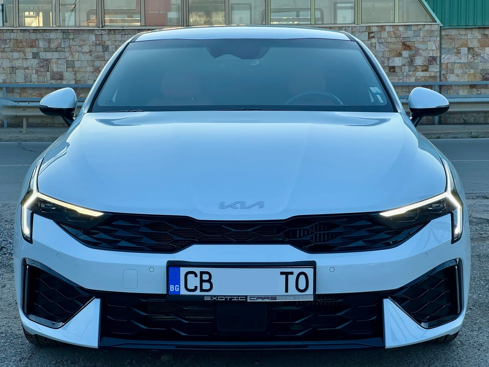 Kia K5 1.6 TGD-i ! , снимка 2 - Автомобили и джипове - 54931615