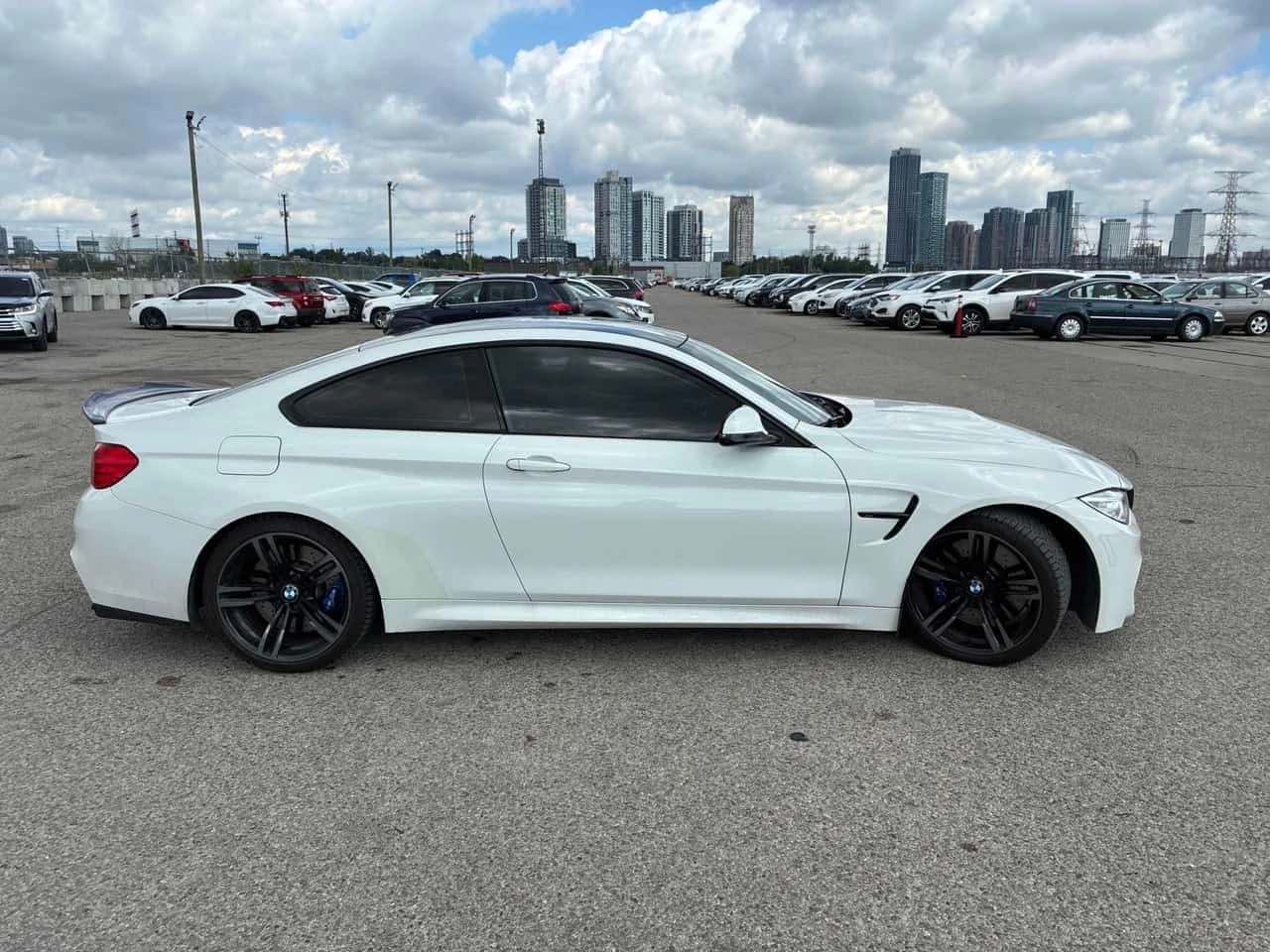 BMW M4 * 2dr Cpe * АВТОКРЕДИТ БЕЗ ПЪРВОНАЧАЛНА ВНОСКА* , снимка 3 - Автомобили и джипове - 55732316