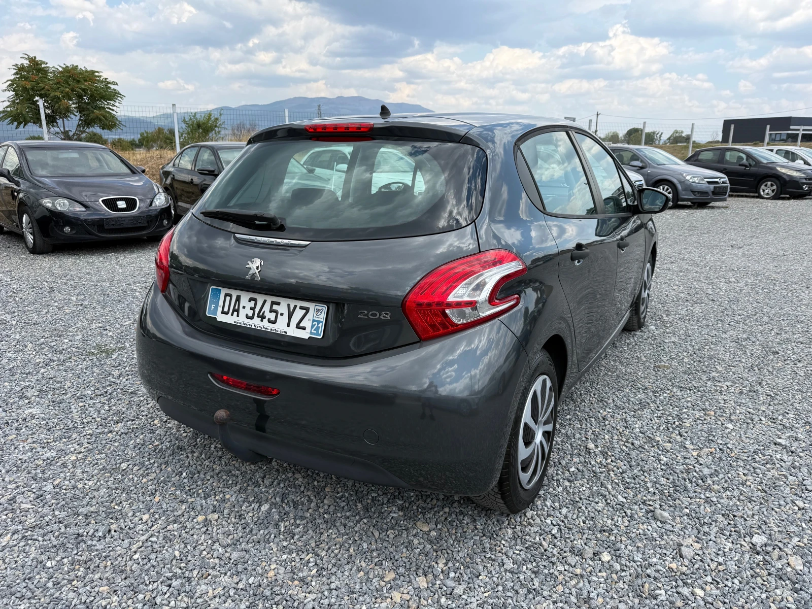 Peugeot 208 1.2 I EVRO5B, снимка 5 - Автомобили и джипове - 55841084