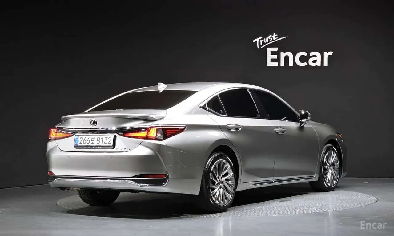 Lexus ES * Executive * ����� �� ����������� *  | Mobile.bg � ����������� 2