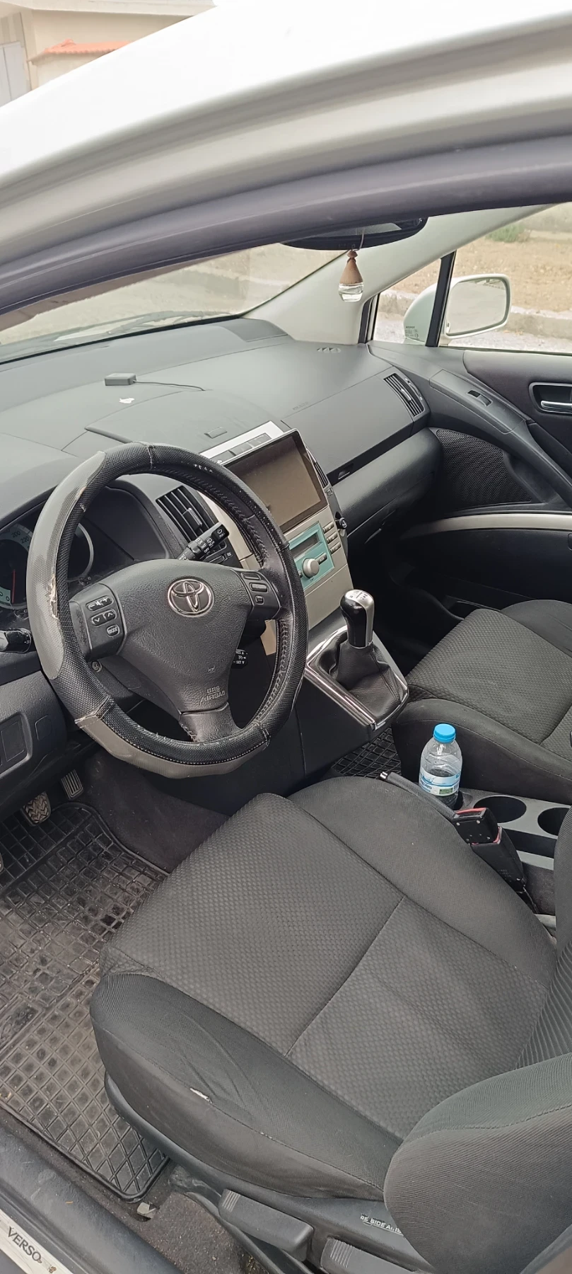 Toyota Corolla verso, снимка 4 - Автомобили и джипове - 56508758
