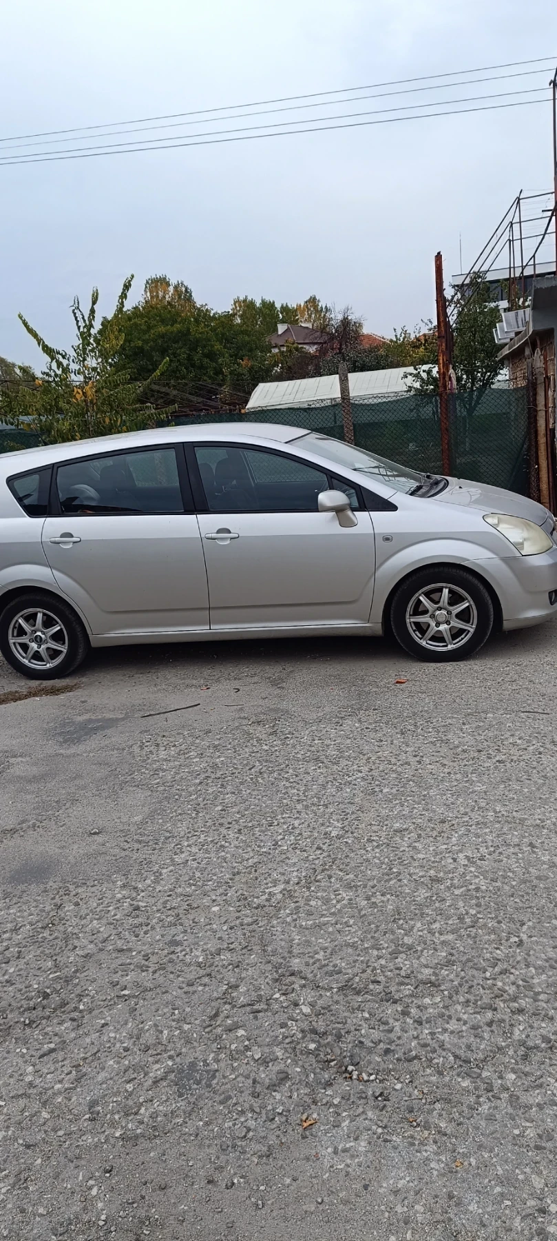 Toyota Corolla verso, снимка 3 - Автомобили и джипове - 56508758