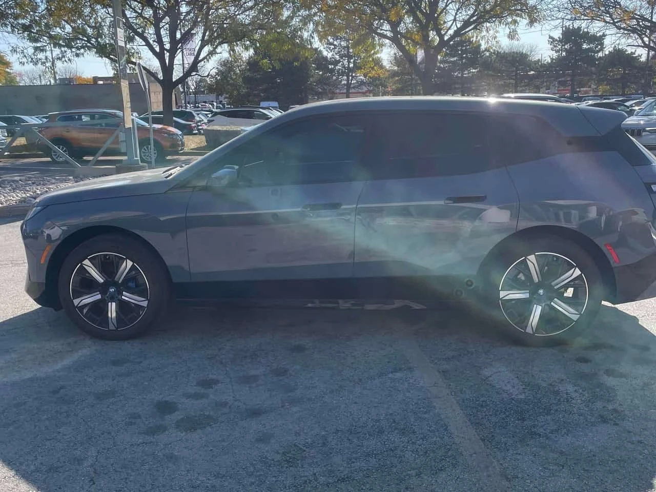 BMW iX * xDrive40 * CARFAX * ����� �� ����������� | Mobile.bg � ����������� 2