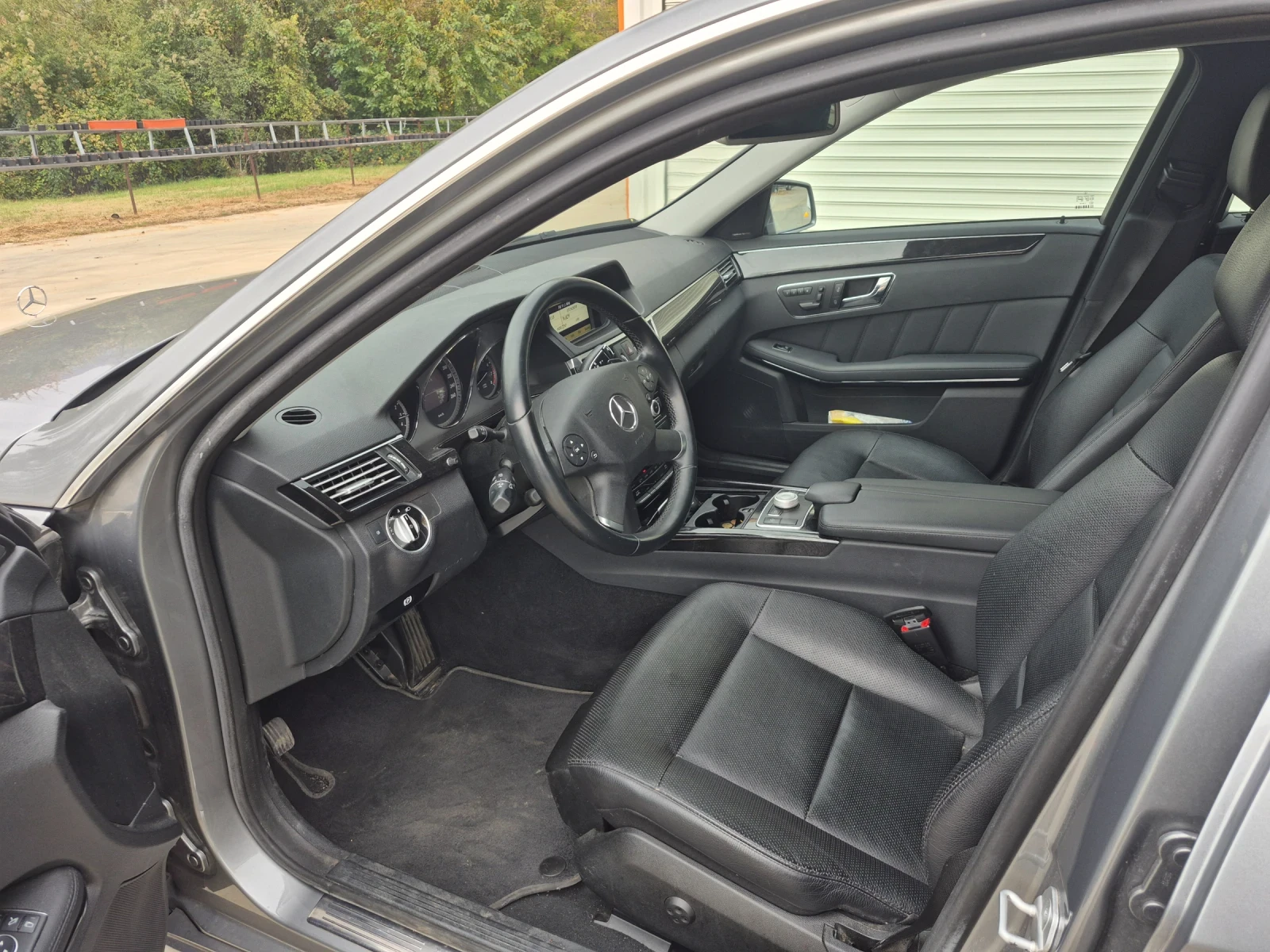 Mercedes-Benz E 350, снимка 5 - Автомобили и джипове - 56653267