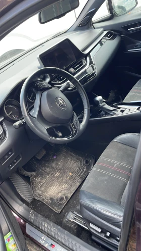 Toyota C-HR Hybrid 2.0 ка 150 коня - На части или цяла , снимка 7