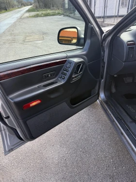 Jeep Grand cherokee 4.7 Limited LPG, снимка 10
