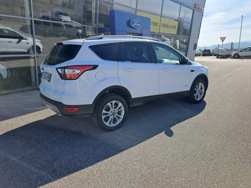 Ford Kuga TITANIUM 4X4, снимка 3 - Автомобили и джипове - 47607092