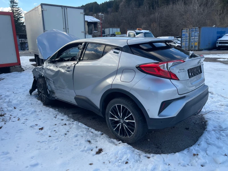 Toyota C-HR Hybrid 2.0 ка 150 коня - На части или цяла , снимка 8 - Автомобили и джипове - 53135103