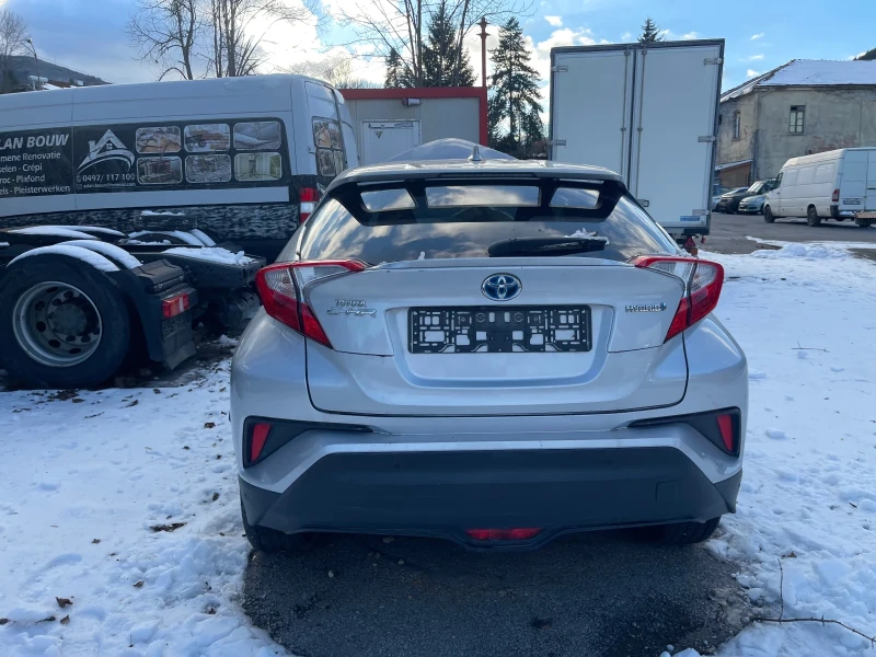 Toyota C-HR Hybrid 2.0 ка 150 коня - На части или цяла , снимка 4 - Автомобили и джипове - 53135103