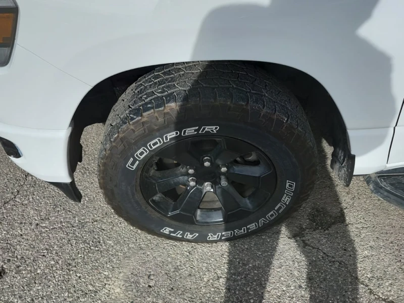 Dodge RAM 1500 * SPORT CREW CAB SHORT BED * CARFAX * БЕЗ ПЪРВОНАЧ, снимка 6 - Автомобили и джипове - 53149585