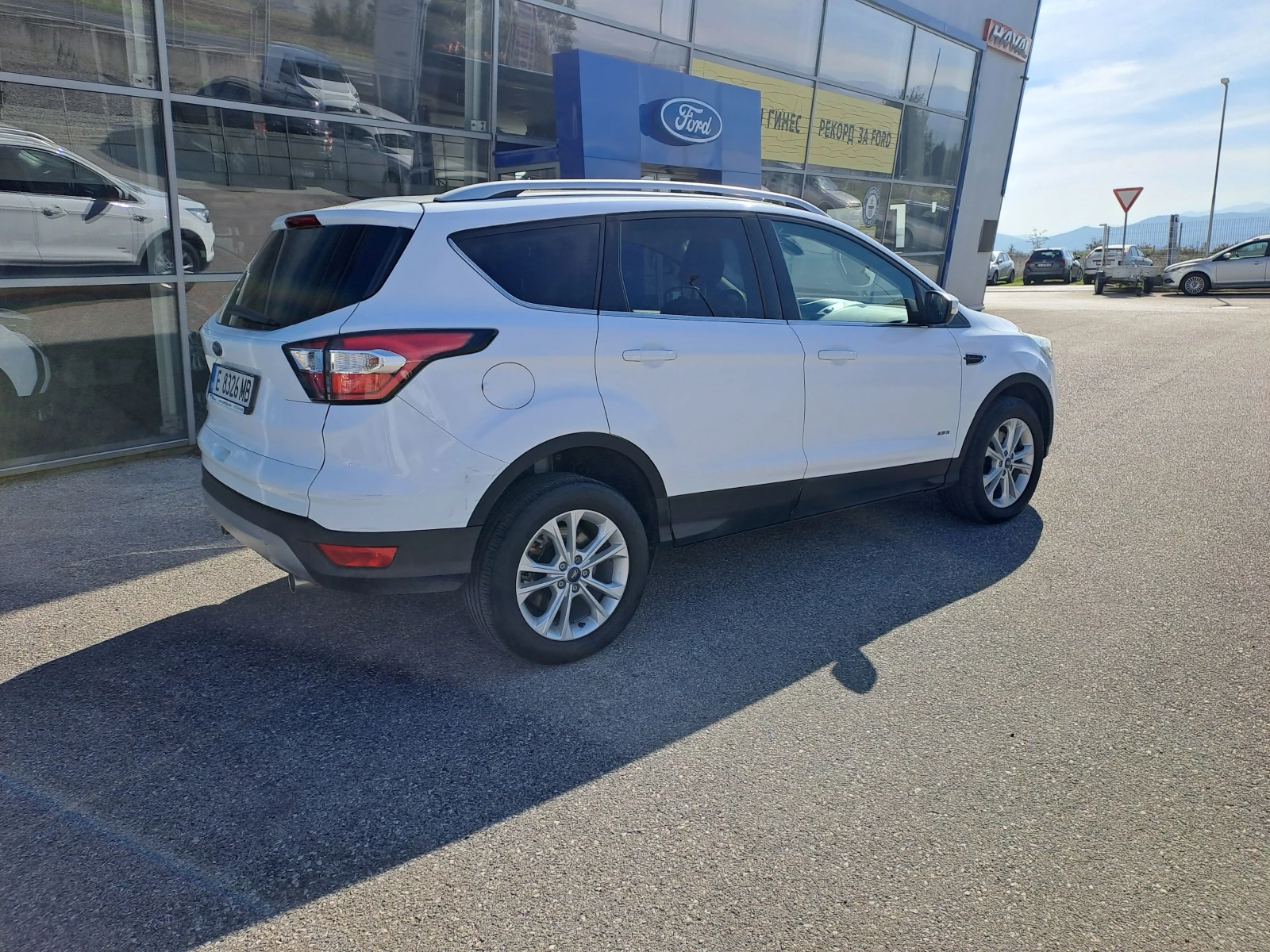 Ford Kuga TITANIUM 4X4 - изображение 3