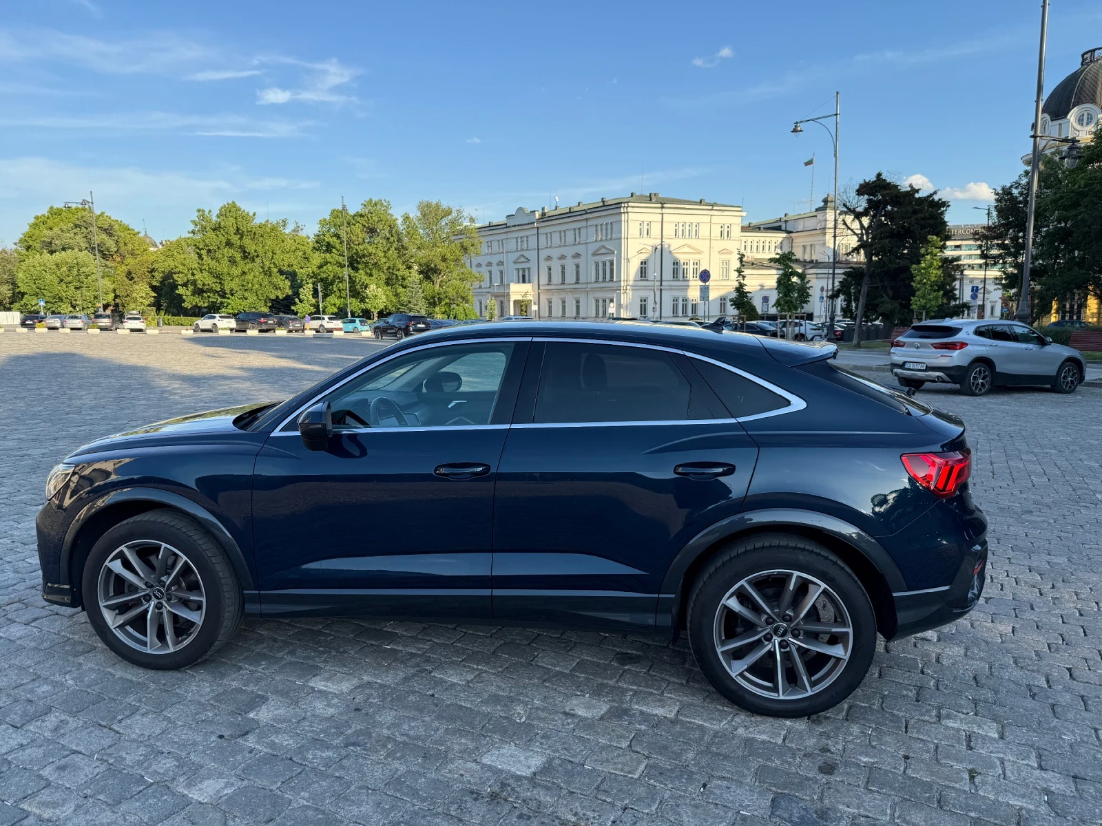 Audi Q3 Sportback 40TDI* S-line* Quattro* Kamera - изображение 3