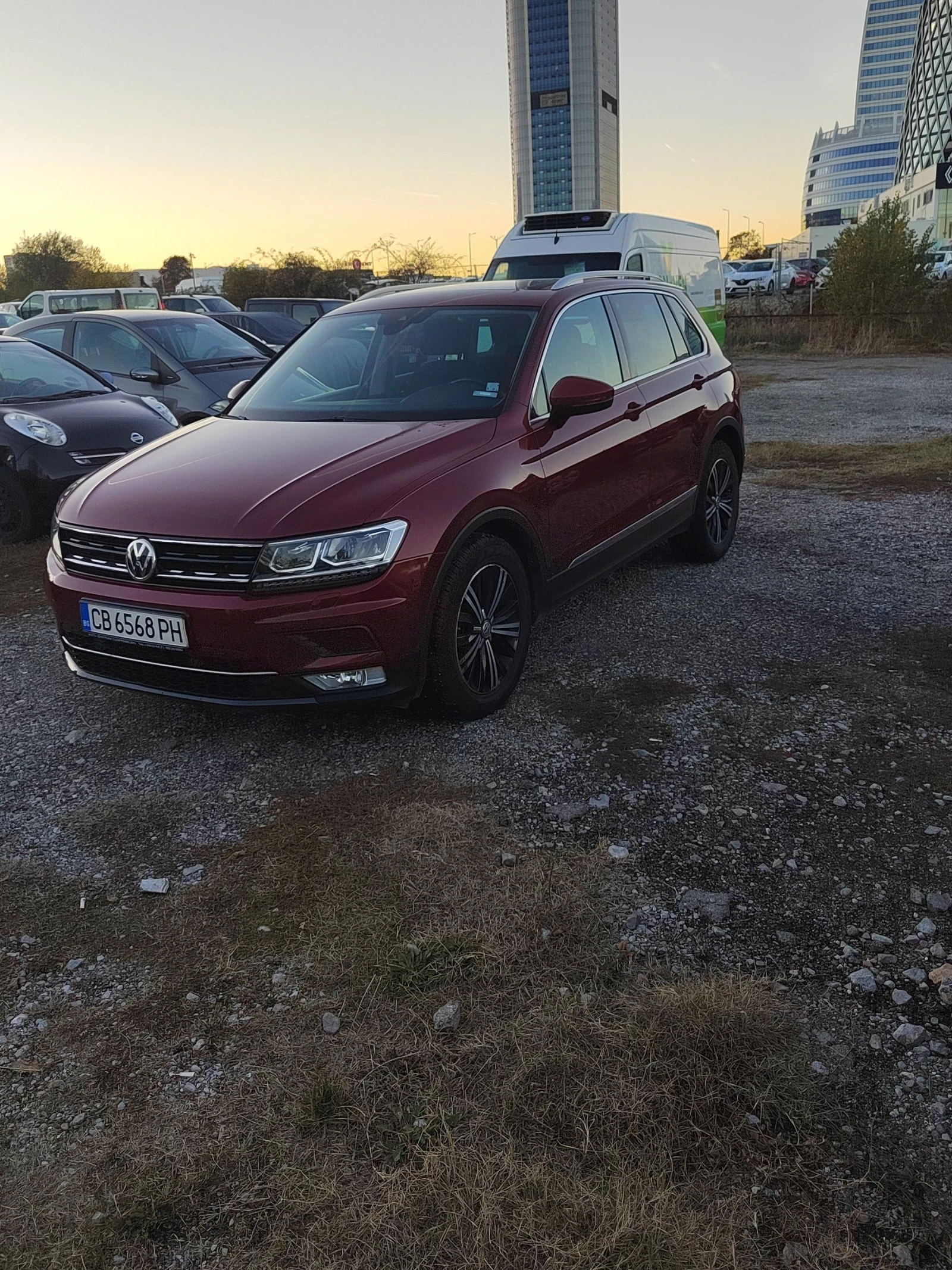 VW Tiguan 2.0 TDI AUTOMAT  - изображение 3