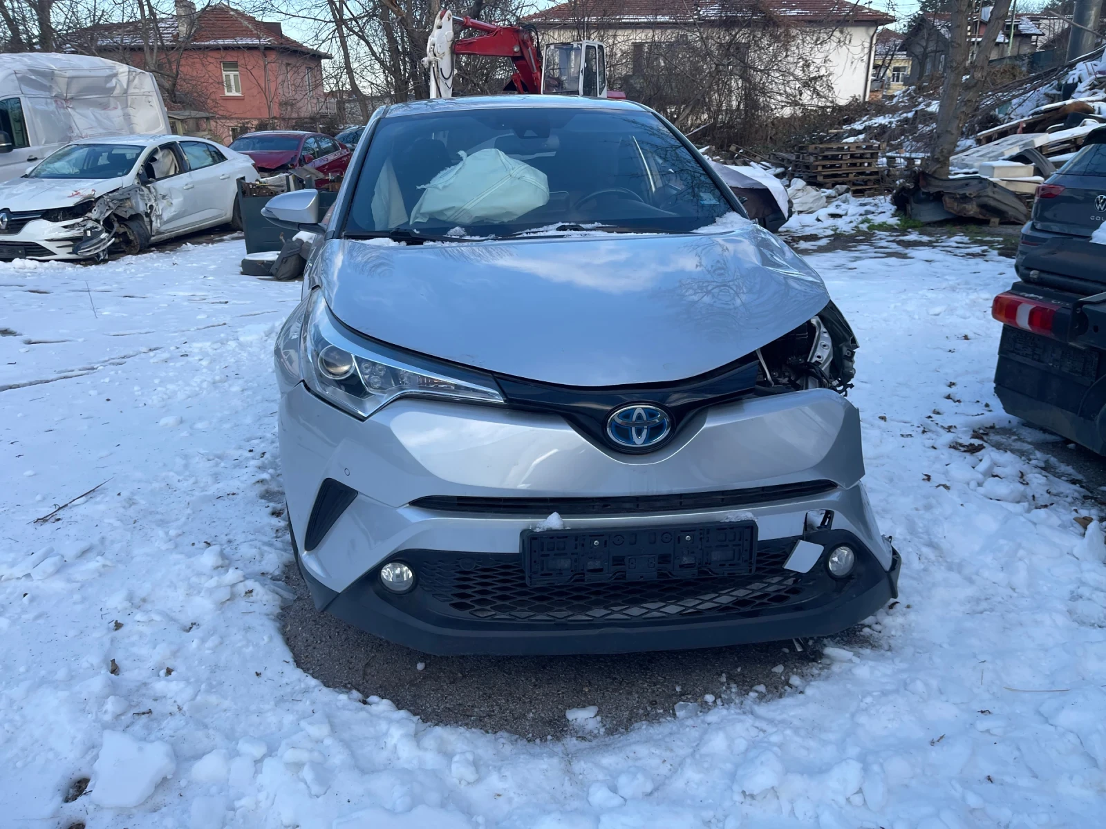 Toyota C-HR Hybrid 2.0 �� 150 ���� - �� ����� ��� ����  | Mobile.bg � ����������� 11