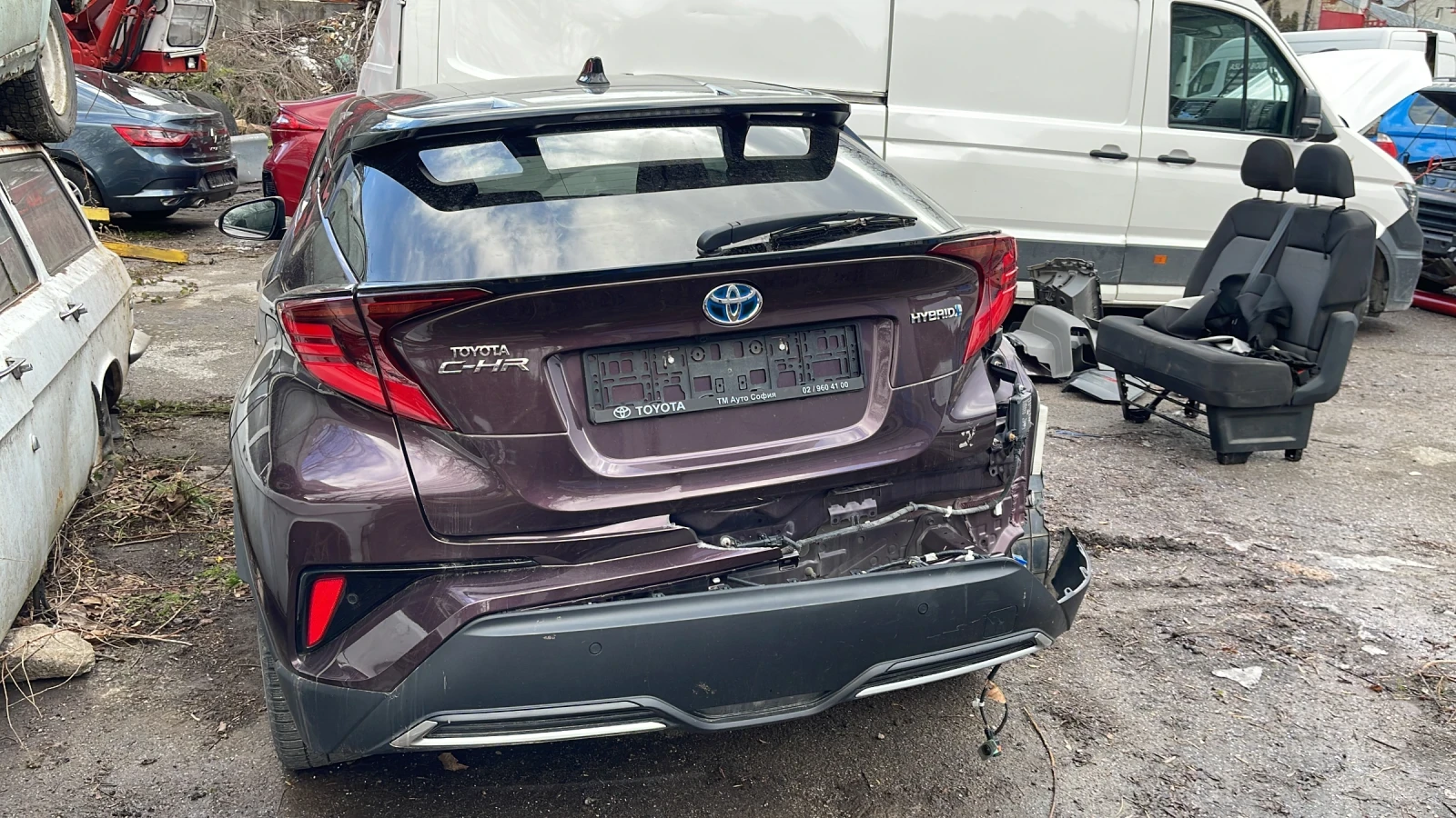 Toyota C-HR Hybrid 2.0 �� 150 ���� - �� ����� ��� ����  | Mobile.bg � ����������� 4