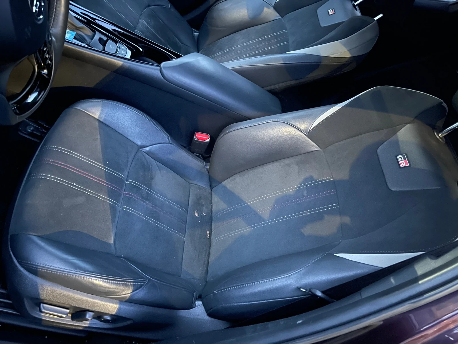 Toyota C-HR Hybrid 2.0 �� 150 ���� - �� ����� ��� ����  | Mobile.bg � ����������� 13