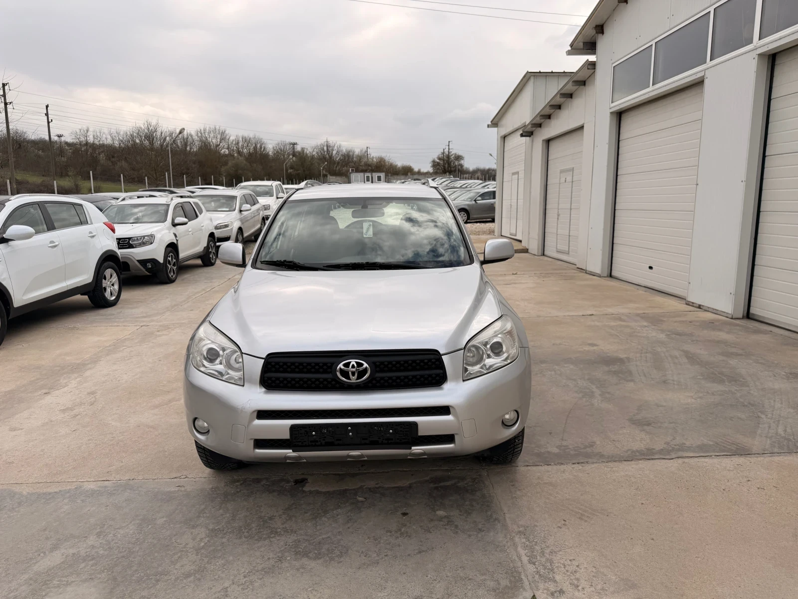 Toyota Rav4 2.2D4D 136k.c* 4x4* UNIKAT* 3 броя, снимка 11 - Автомобили и джипове - 54061413