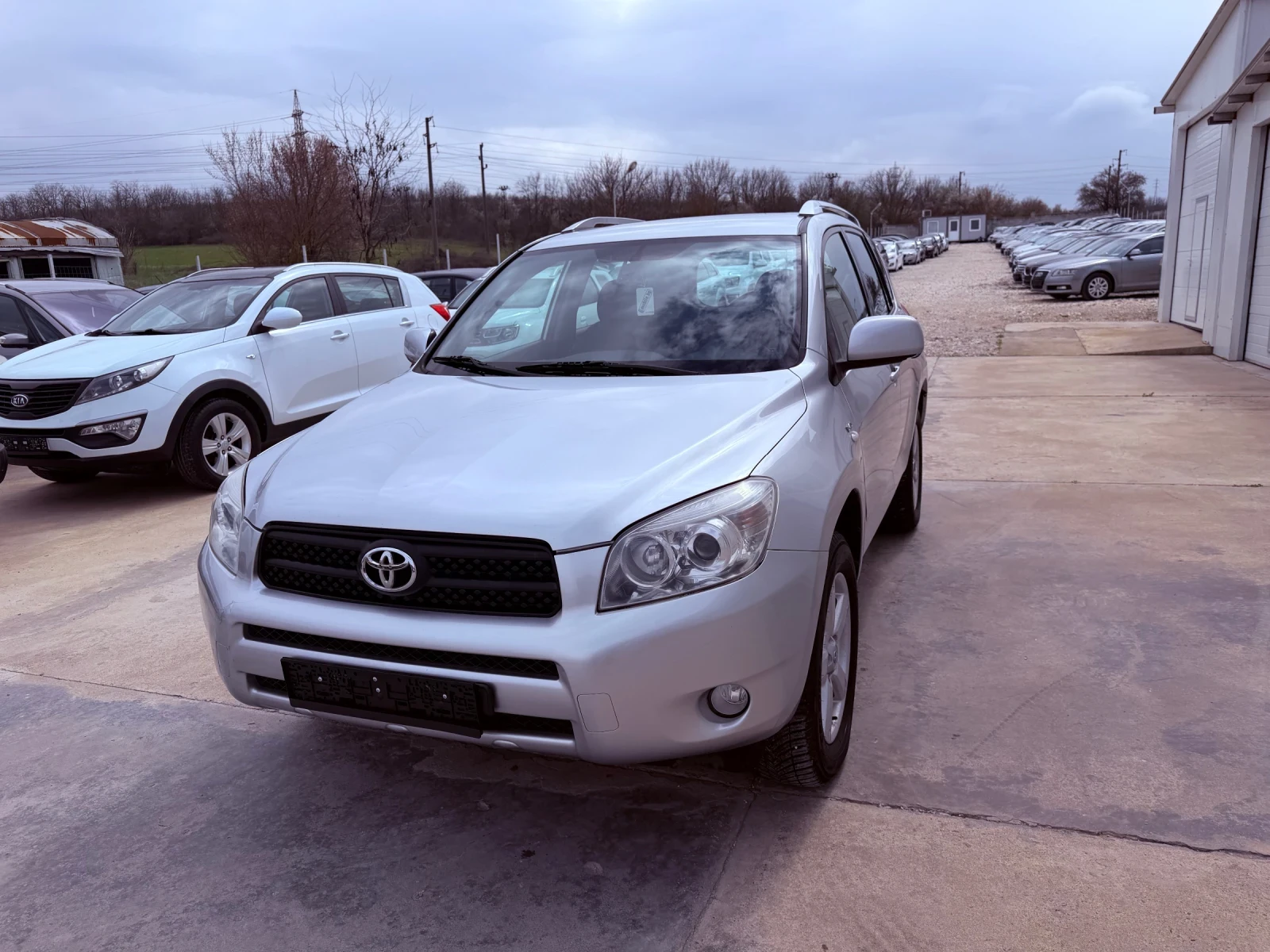 Toyota Rav4 2.2D4D 136k.c* 4x4* UNIKAT* 3 броя