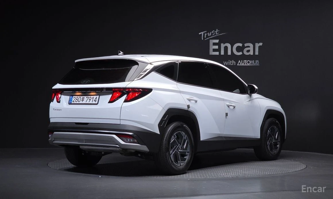 Hyundai Tucson, снимка 2 - Автомобили и джипове - 54202567