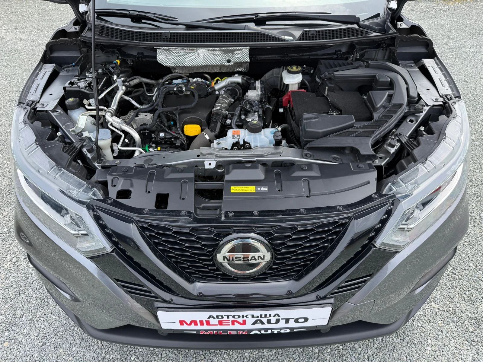Nissan Qashqai (KATO НОВА), снимка 17 - Автомобили и джипове - 54478952